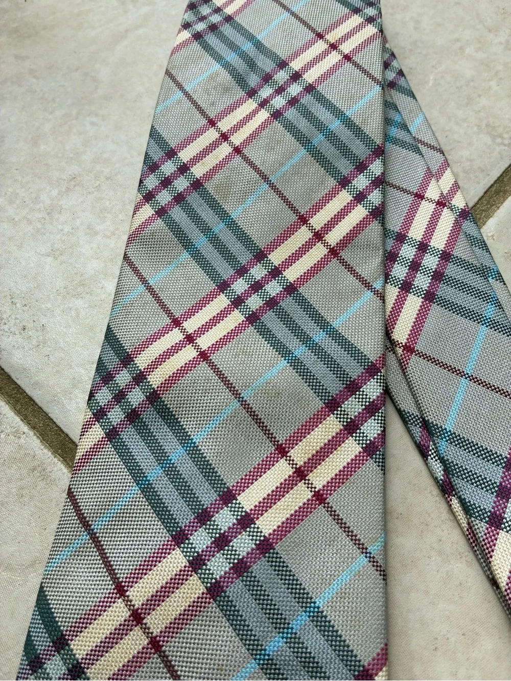 Men’s Burberry Tie